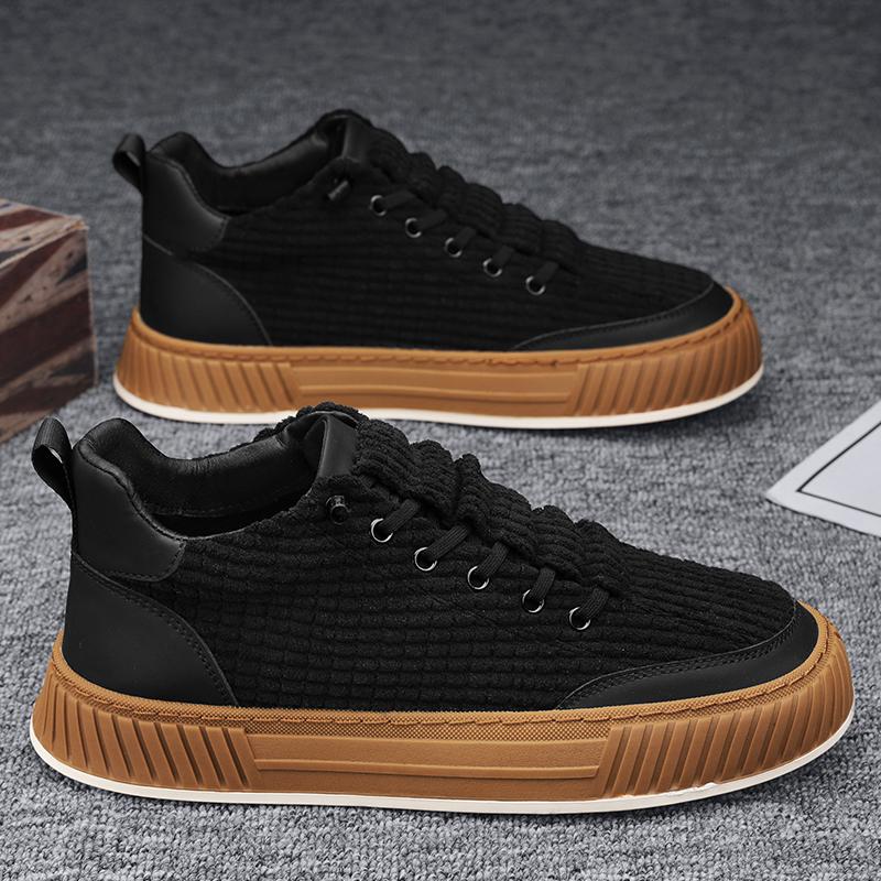 Men's Fleece-Lined Winter Canvas Skate Shoes - Slip-On Casual Soft Sole Sneakers