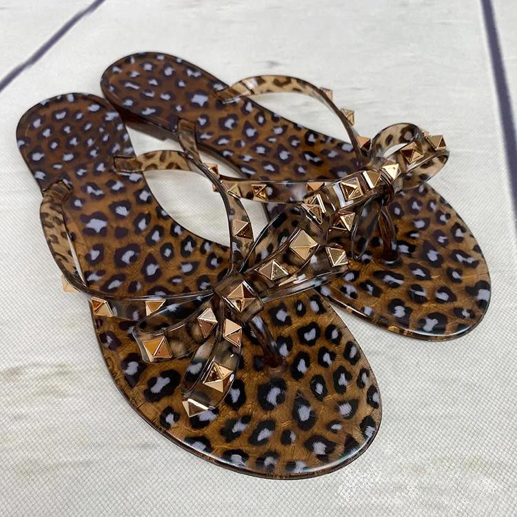 Fashion Woman's Sandals Flats Fashion Woman Flip Flops Summer Slippers Cool Beach Rivets Bowknots Flats Jelly Shoes PVC