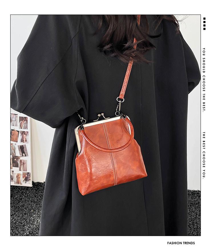 2026 Retro Soft Leather Women's Bag: Fashionable Shoulder & Crossbody Handbag
