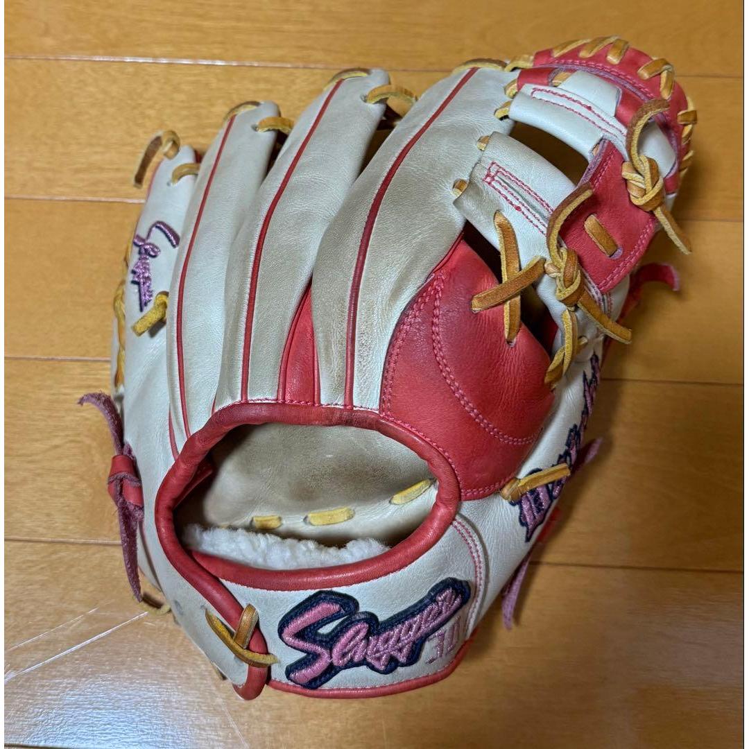 Used Slugger custom glove for softball