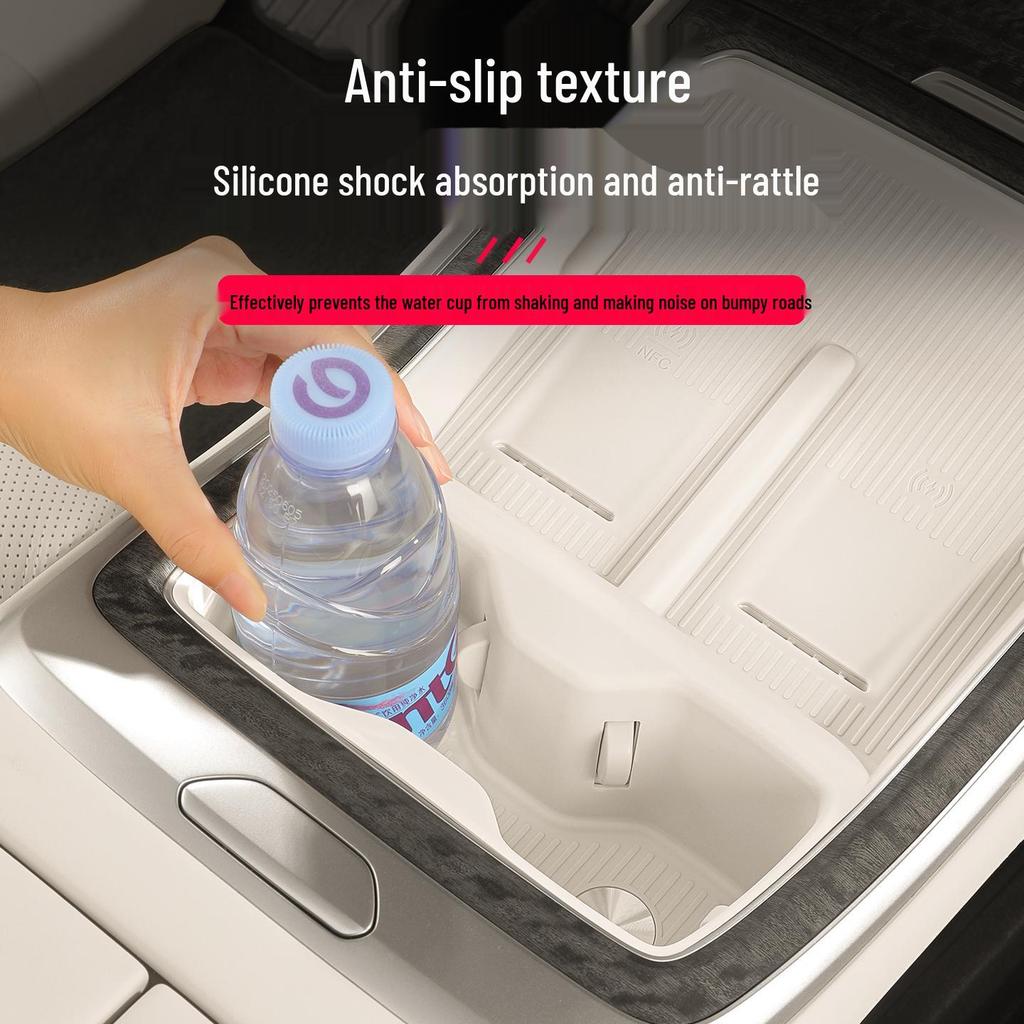 Li Auto L9: Wireless Charger, Silicone Cup Holder & Interior Decoration Set