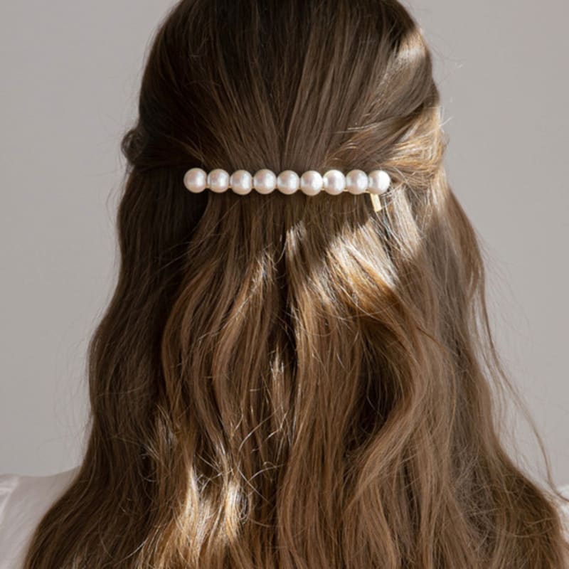 

Jean Paul Clarisse Long Cotton Pearl Automatic Pin JP-22-166AB cream