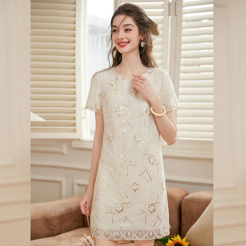 Bailuyuqing Chinese Style Embroidered Lace Dress