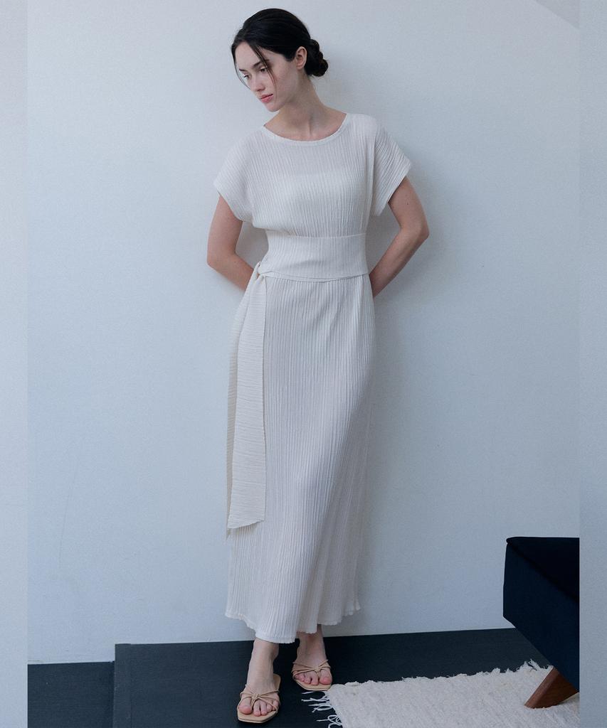 Meojiaenminggeul Summer Iconic Pleats Maxi Belted Dress (Ivory)