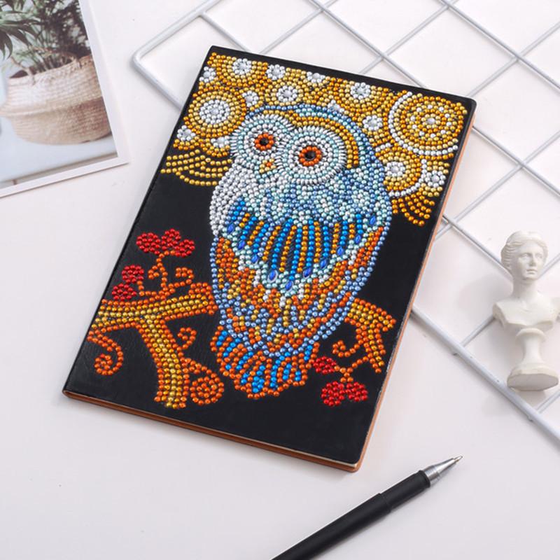 Neues Notizbuch Diamantmalerei Kinder DIY Kreativ Speziell geformter Heller Diamant 50 Seiten Notizbuch Aufkleber Diamant A5 Buch