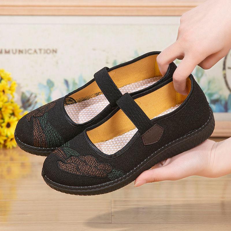 Old North cloth shoes female grandma shoes soft sole women's shoes non-slip in the elderly cloth shoes lightweight mother shoes