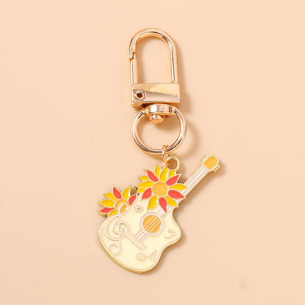 Cute Enamel Music Instrument Key Chain Guitar Violin Key Ring Pendants for Women Girls Handbag Decor DIY Handmade Jewelry Gift