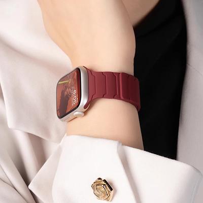Magnetisches Silikonarmband für Apple Watch Band Ultra 2 49mm 45mm 41mm Armband für Iwatch Serie 10 9 8 7 6 SE 5 4 38mm 42 44 46mm