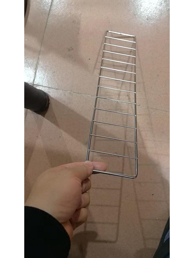Stainless Steel Bread and Cake Cooling Rack with Flat Feet
