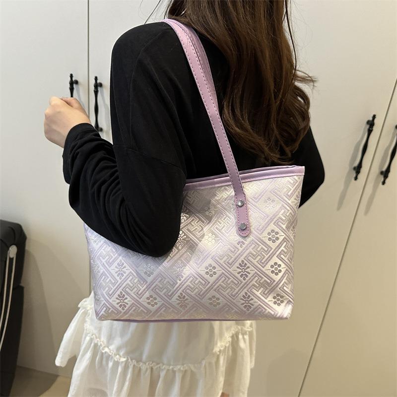 Large Capacity Tote Bag Fashion Trend Women's Shoulder Bag Commuter Versatile Student Class Handbag Women