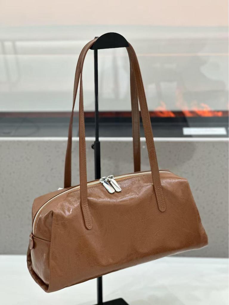 Korean Retro Bowling Bag: Women's 2025 Versatile Fashion - Large Capacity Handheld & Shoulder Bag