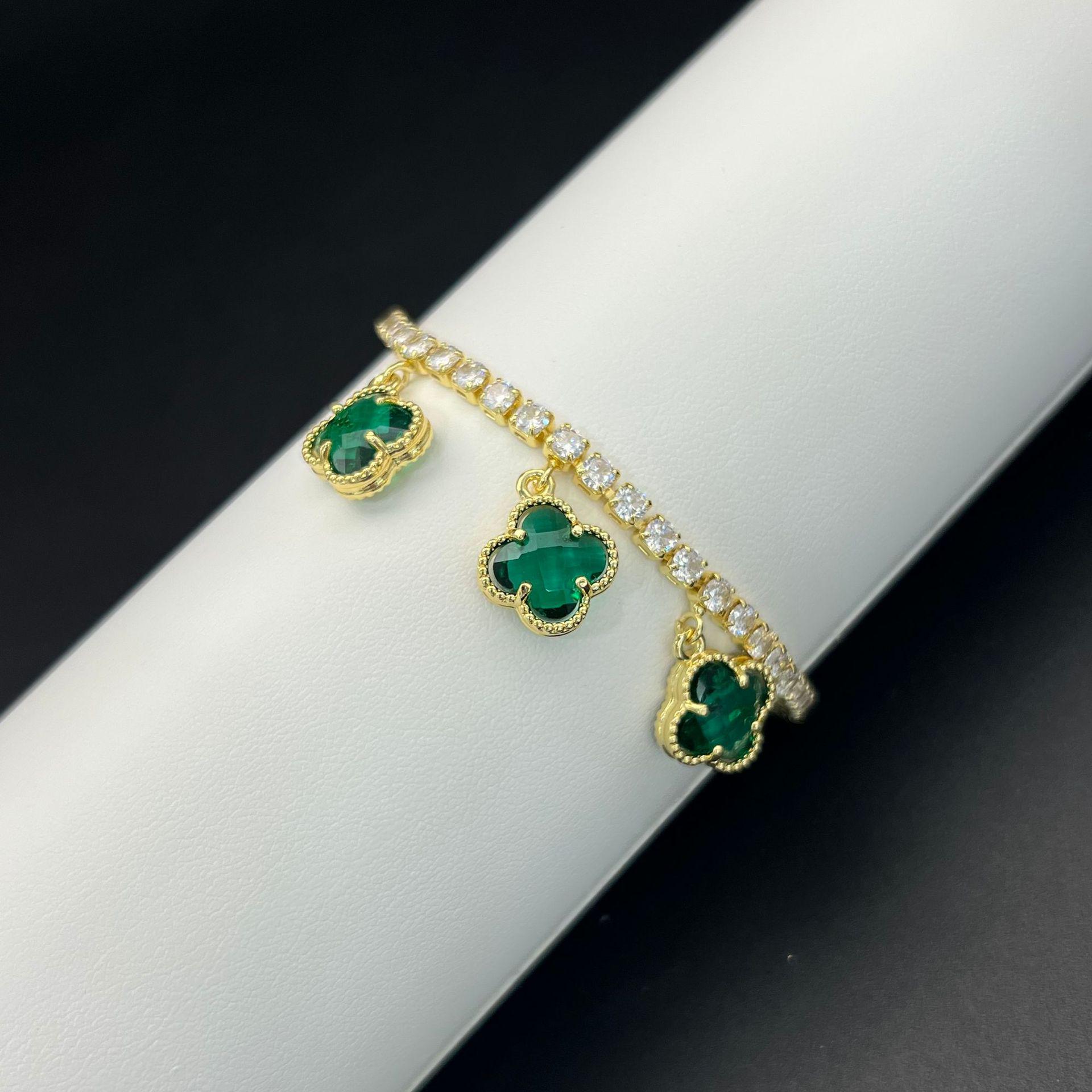 

European & American Luxurious Four-Leaf Clover Zircon Bracelet - Shiny, Elegant, Versatile Dopamine Jewelry