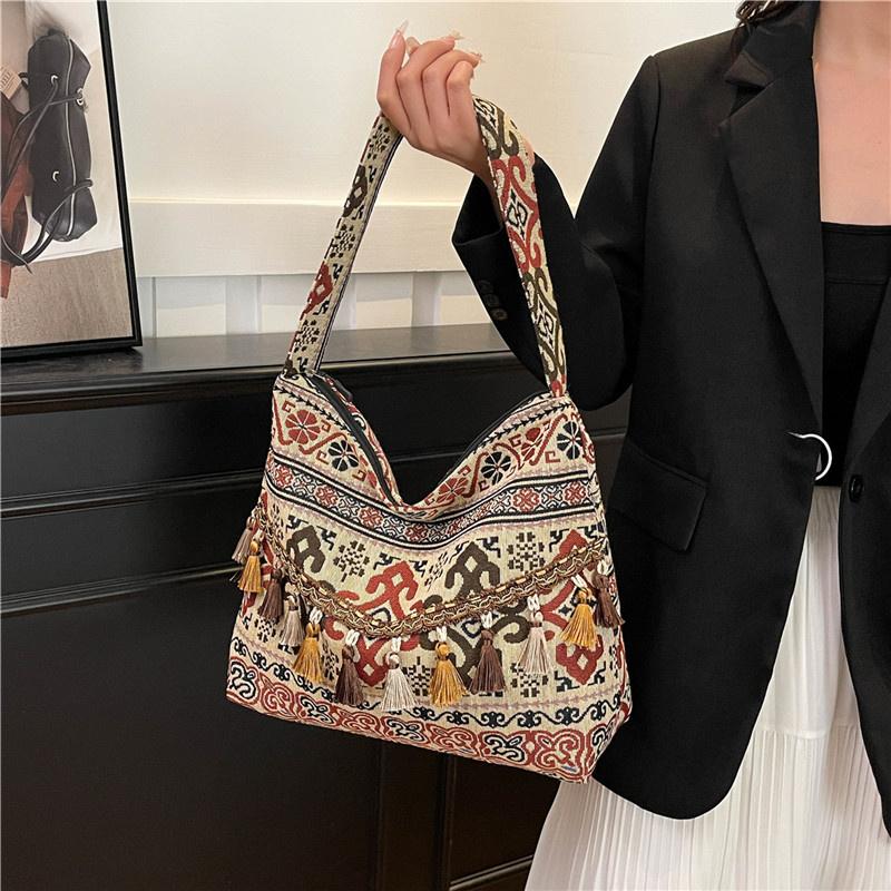 Vintage Women's Bag Tassel Ethnic Handwoven Crossbody for Lady Bag Hippie Sling Shoulder Bags for Ladies Handbag
