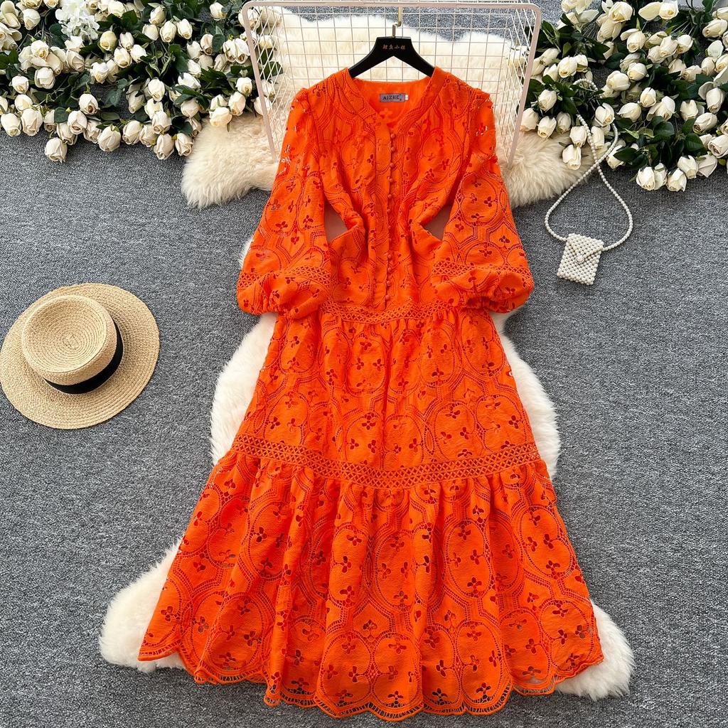 High-end Fashion Dress Women's Spring New French Waist Thin Hollow Crochet Lace Ruffle Edge Dress