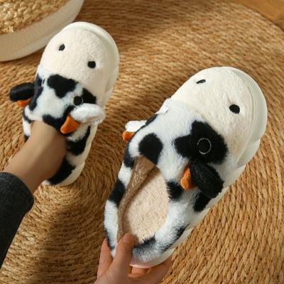 Lässige flauschige Hausschuhe Damen Heim-Flats Niedliche Cartoon-Kuh Designer Schuhe Mädchen Mode Beliebte Baumwolle Plateau Hausboden Pantoletten