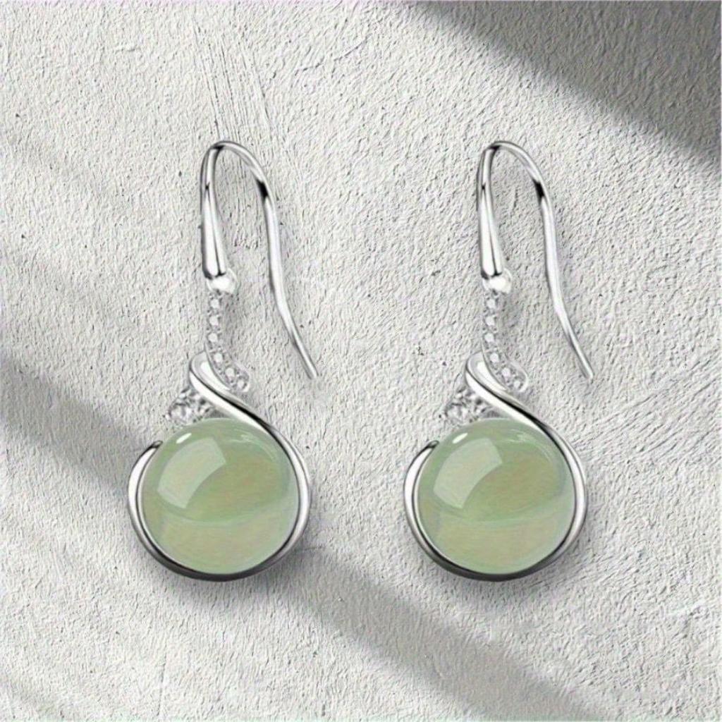 1 Pair of Retro Style Imitation Jade Earrings, High-end Quality, Lightweight and Luxurious.