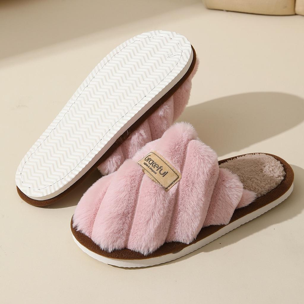 Plush Slippers for Women In Autumn and Winter, Anti Slip for Outdoor Wear, Thick Soled for Indoor Use, Fuzzy Cotton Slippers, and Warm Cotton Slippers