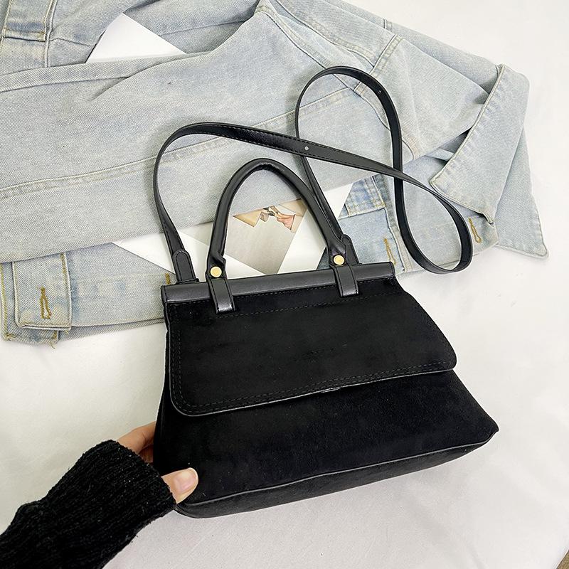 

2025 новая деловая сумка-мессенджер через плечо, легкая роскошь, высокая ценность, высокое качество, женская сумка 24*10*17 чёрный