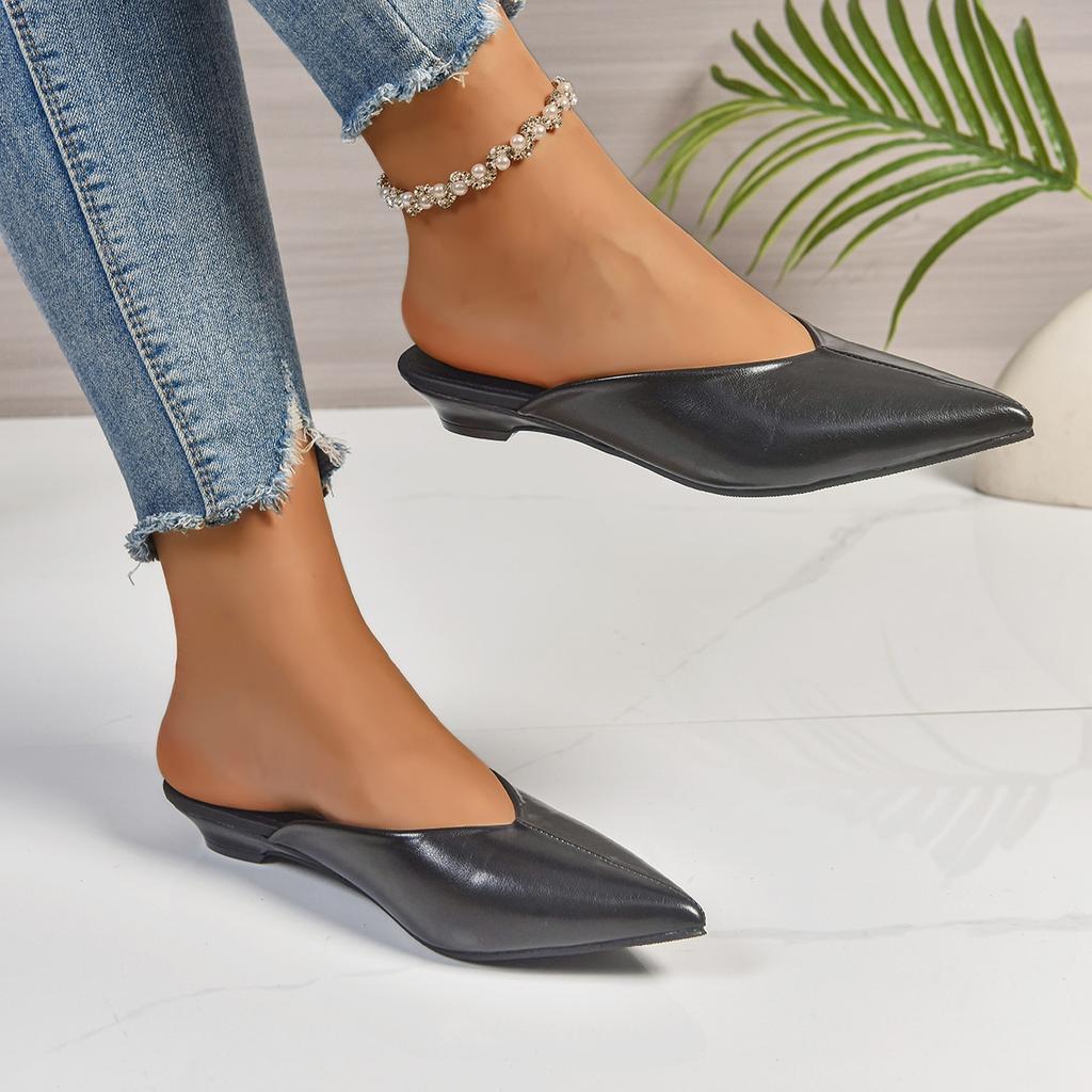 Fashion Women Fashion Pointed Toe Mules Slippers New Low Heel Sandals Ladies Elegant Dress Shoes Comfort Designer Slippers Slides Women