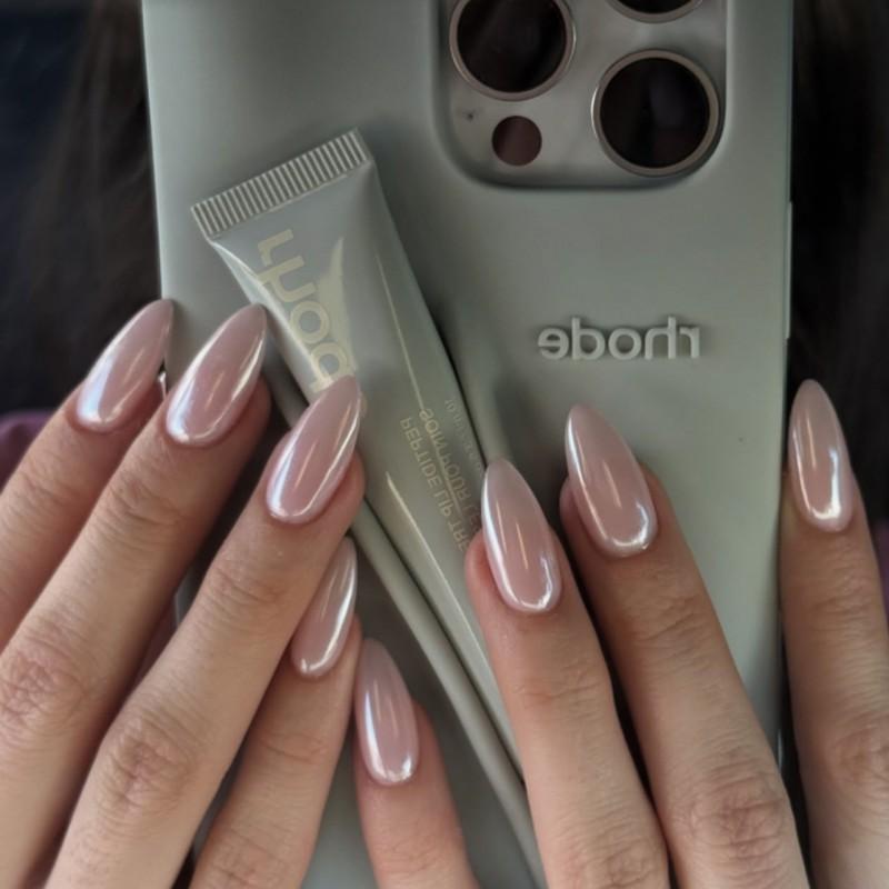 

Minimalist Nude Pink Solid Color Nail Art Fake Coating Sparkling Almond Shaped Wearable Cross-border Hot Selling Plate