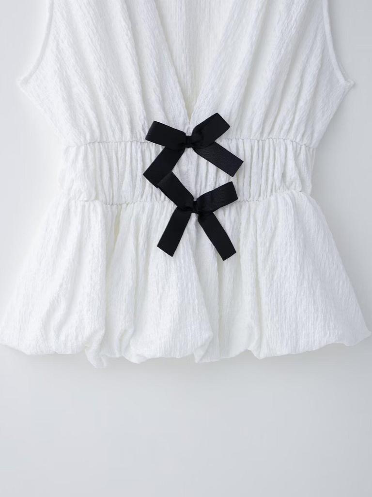 Women's 2025 Early Spring Slim-fit Top with Bow-knot Detail