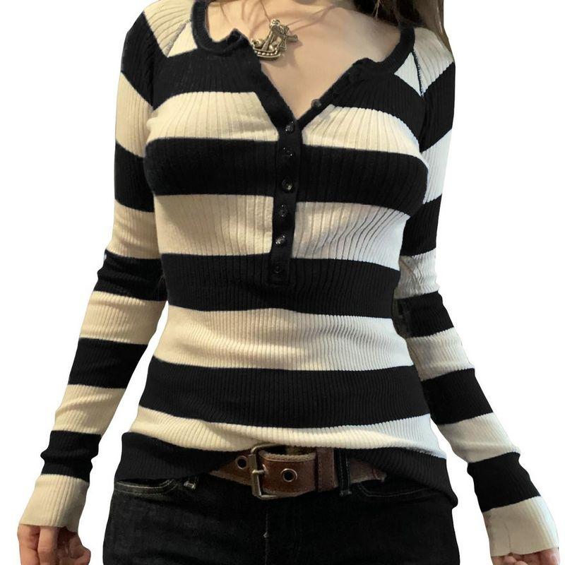 Elegant European and American Women's Clothing Beautiful Fall and Winter New Arrival Stripes V Neck Long Sleeves Sexy Silm Base Knitwear