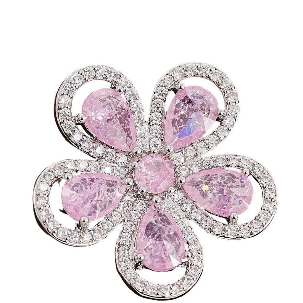 Champs-Élysées Pink Diamond Flower Ring - Elegant Luxury Hand Jewelry for Women