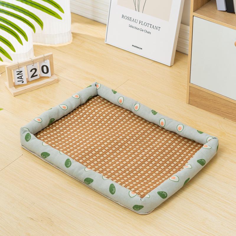 Pet Cooling Mat: Summer-Ready Nest for Cats & Dogs - All-Season Rattan Bed.