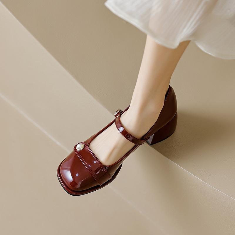 Weiwei Girl 6810-3 High Heel Mary Jane Shoes Women's Spring and Autumn French One-word Strap Fairy Coarse Heel Single Shoes Large Size