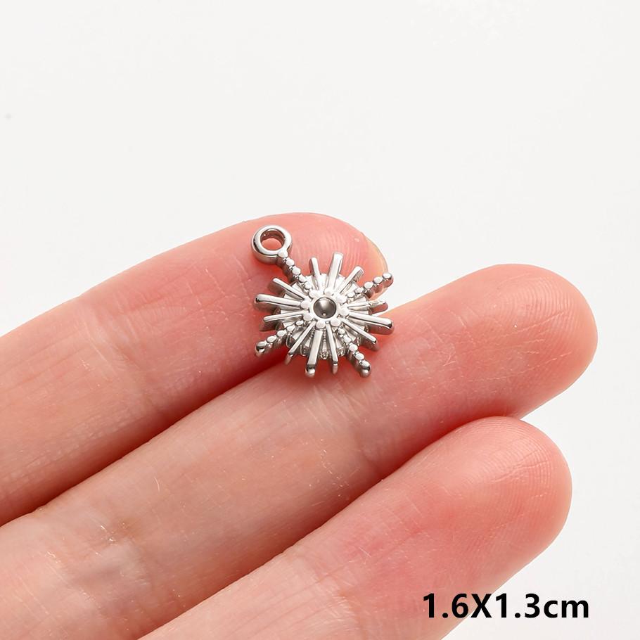 6pcs Fashion Pendant Alien Spaceship Moon Stainless Steel Charms For Jewelry Making Bag Kychain Charm DIY Necklace Earrings Bulk