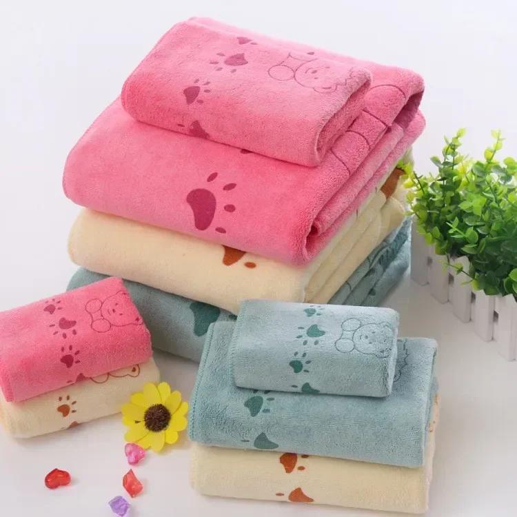 1pc Ultra Fine Fiber Pet Bath Towel (70x140cm), Absorbent Quick Drying Printed Cartoon Swimming Towel, Beach Towel, Sauna Towel
