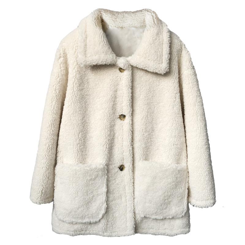 Winter mittlerer und langer Lammfell Pelz Pelzmantel lockerer lässiger Revers Plüschmantel verdickte Knopfkleidung
