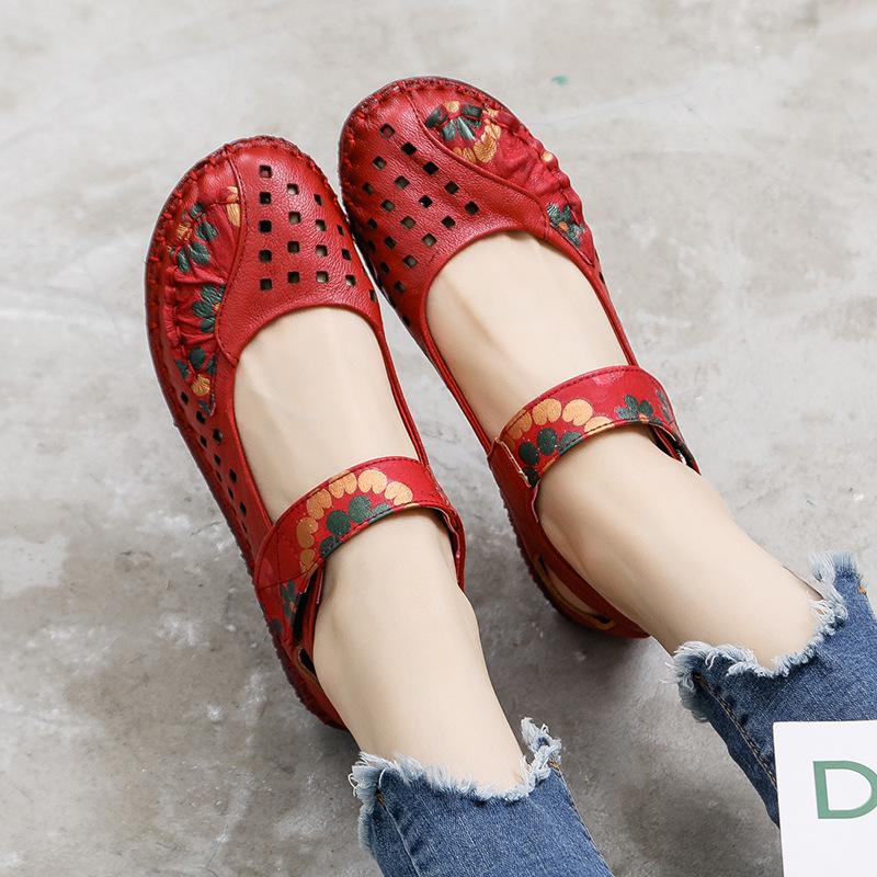 Spring-Summer Soft Sole Non-Slip Leather Shoes for Middle-Aged and Elderly Women
