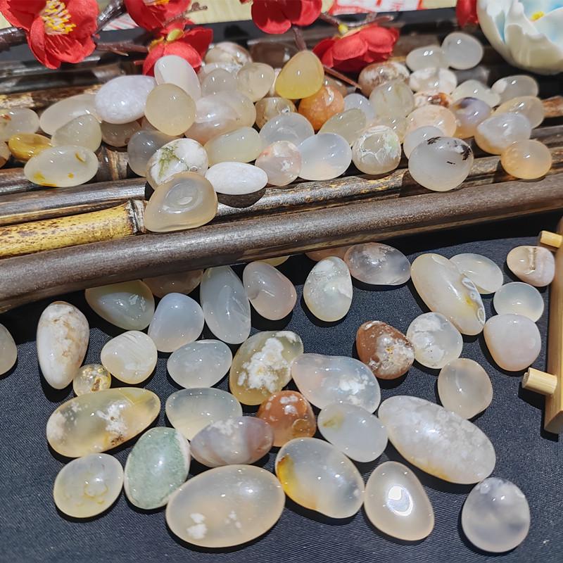 Yuhuashi Natural Colorful Agate Pebbles for Aquariums, Landscaping, and Flower Pots