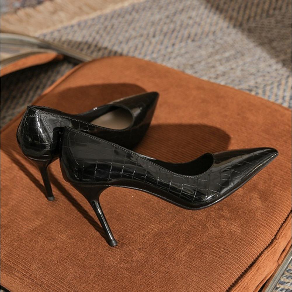 Mode High Heels für Damen Spitzschuh Schmale Absätze Lederschuhe für Damen Flacher Ausschnitt Lackleder Silber Einzelne Schuhe