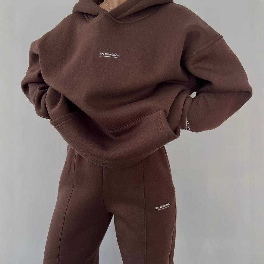 

Новый повседневный велюровый комплект свитеров с длинными рукавами и капюшоном с принтом букв на осень и зиму S кофейный