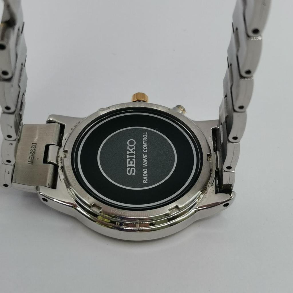 Used SEIKO Radio Solar 7B22-0BK0 Silver Combi Shell Dial