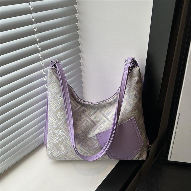 

2025 new Chinese style portable underarm bag women s fashion versatile niche design textured shoulder bag фіолетовий
