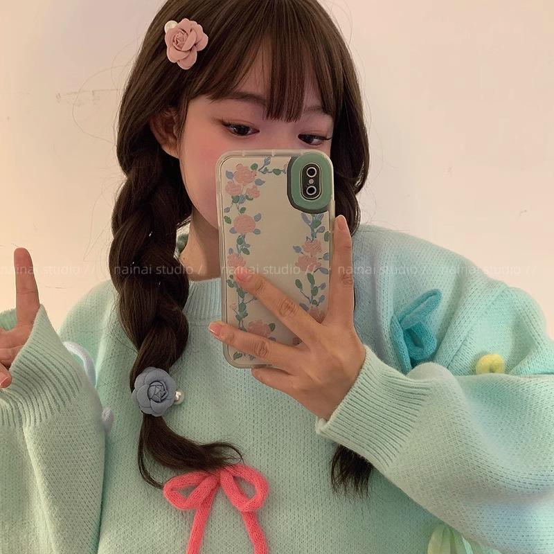 Pearl CamelliaFashionable and Sweet Girl Bun Hairstyle At The Back of The HeadBangsHair Clips and Hair Accessories