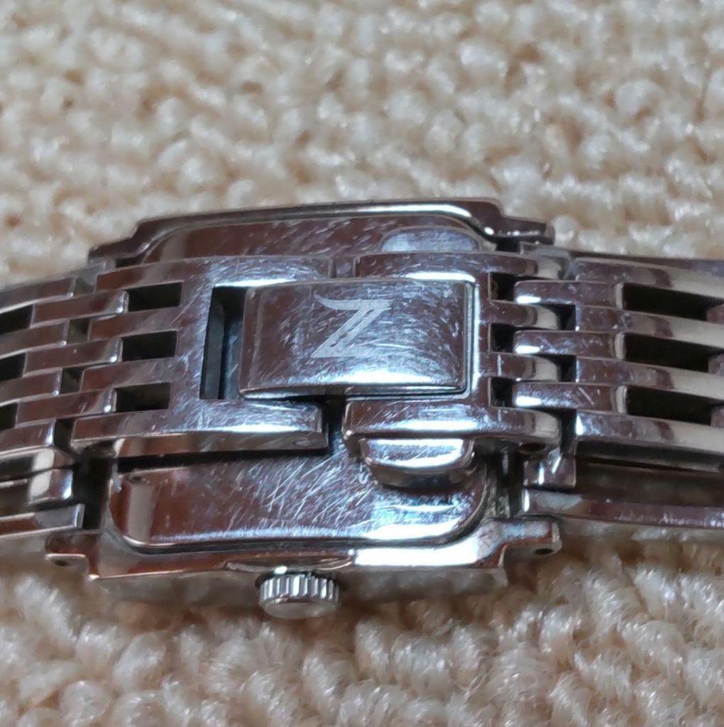 [USED] Rare, working Seiko women's watch with quartz movement and purple dial