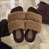 Fur Flats Women Slippers Designer Square Toe Short Plush Casual Shoes 2025 Trend Walking Cozy Home Winter New Mujer Zapatillas