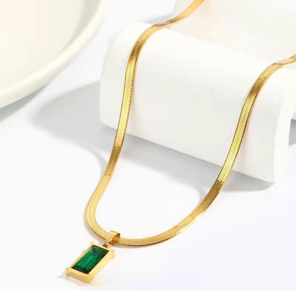 Colier Lanț Șarpe Plat din Oțel Inoxidabil Placat cu Aur Anti-Pătare | Lanț Verde Impermeabil cu Pandantiv pentru Femei
