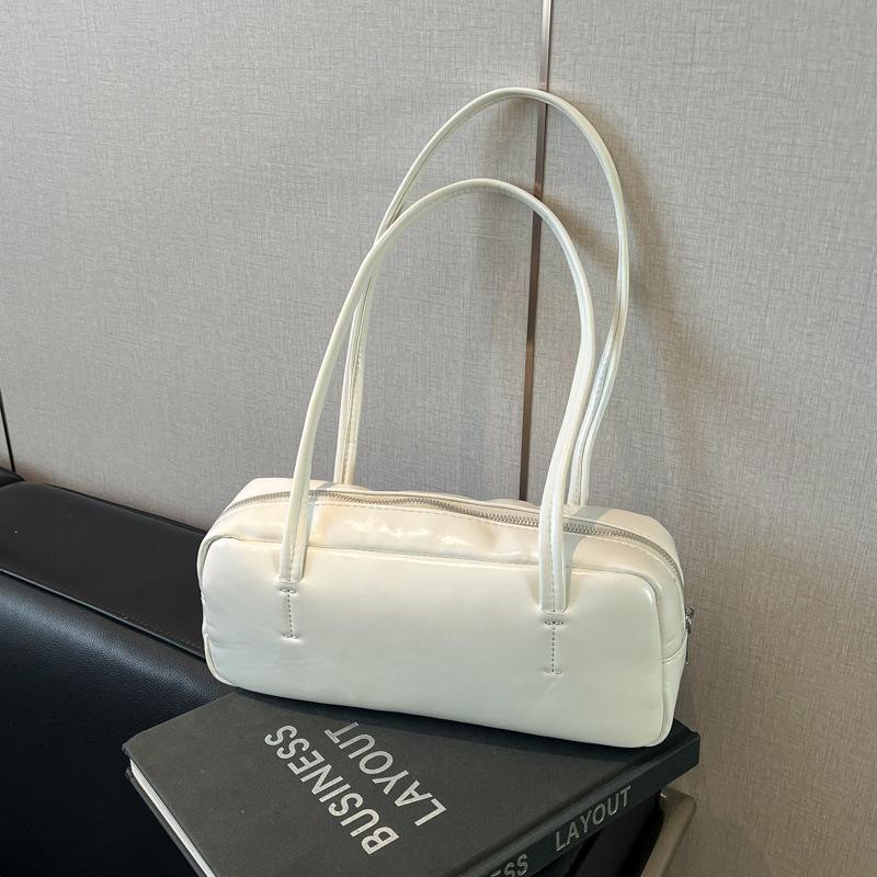 

Сумка премиум-класса большой вместимости женская 2025 новая весенне-летняя универсальная на плечо подмышку портативная сумка-подушка