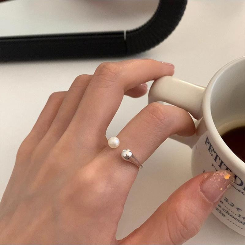 Fashionable Womens Adjustable Open Ring With Contemporary Geometric Design In Elegant Copper