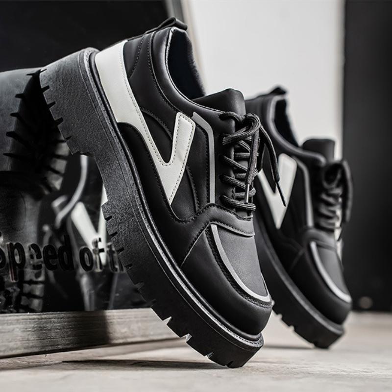 Fashion Black Men's Platform Shoes Niche Design Retro Casual Sneakers Trendy All-match Height-increasing Vulcanized Shoes 2025