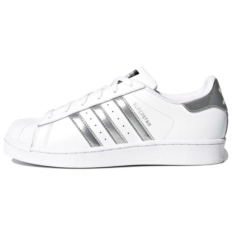 

Adidas Women s Superstar White Silver Metallic Women s Sneakers AQ3091 42⅔
