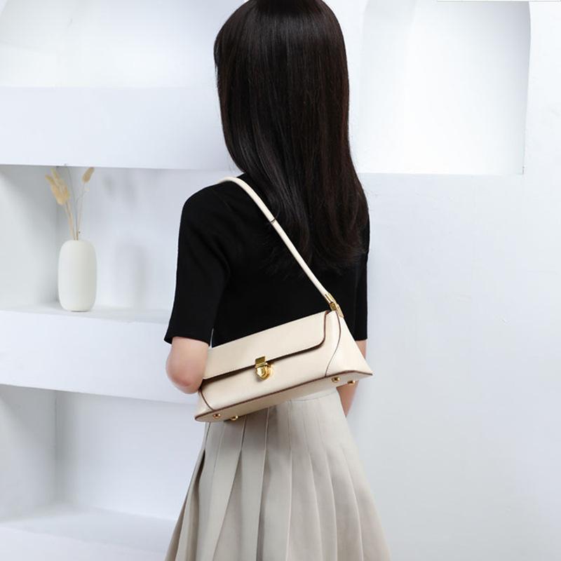 Niche Design Retro Women's Bags, Single-shoulder Bags, Baguette Bags, Trendy and Versatile Women's Bags