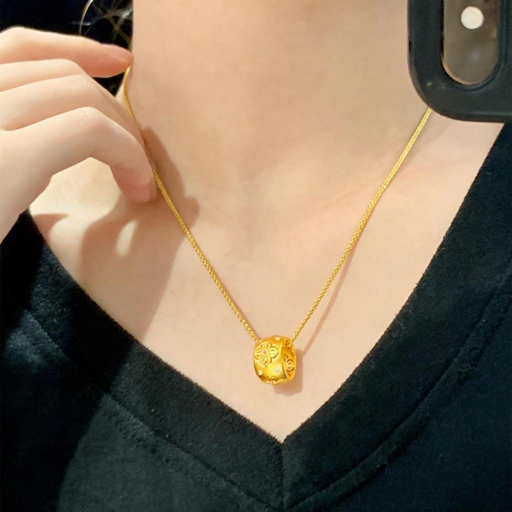 Sand Gold Floral Carved Necklace with Vajra Ruyi Lock Design for Women