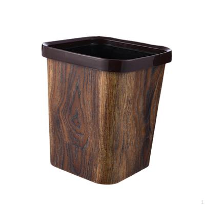 Accessoires de nettoyage – Poubelles