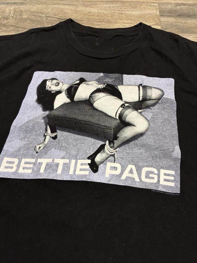 Rare Vintage Betty Page T-Shirt Cotton Full Size Unisex S-5XL GE602